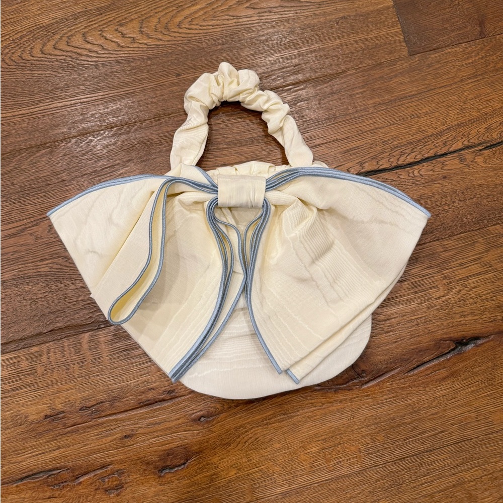 bow purse